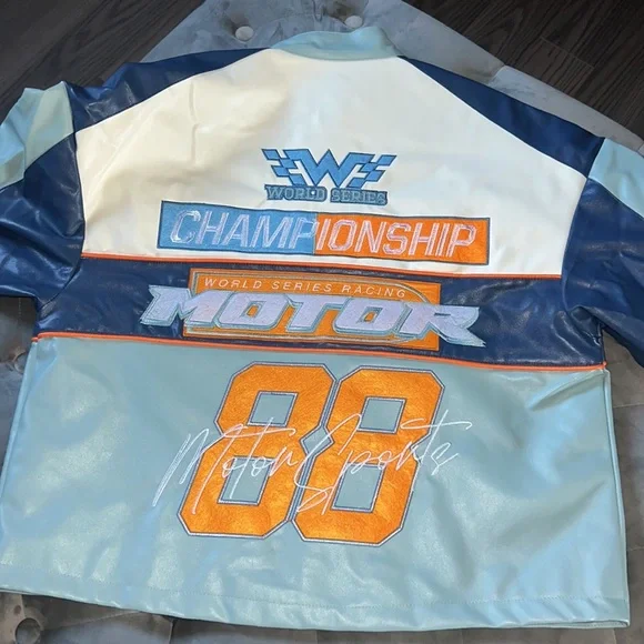 Jacket - Picture 5 of 5